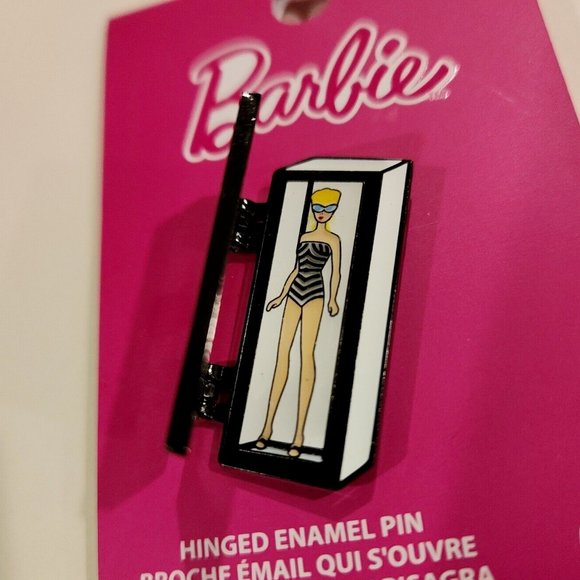 Loungefly Barbie Vintage 1959 Swimsuit Iconic Hinged Doll Box Enamel Pin NEW - Picture 7 of 9